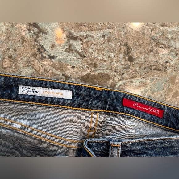 Women’s Size 29L Sam & Billy Tyler Flare Jeans - Picture 2 of 4